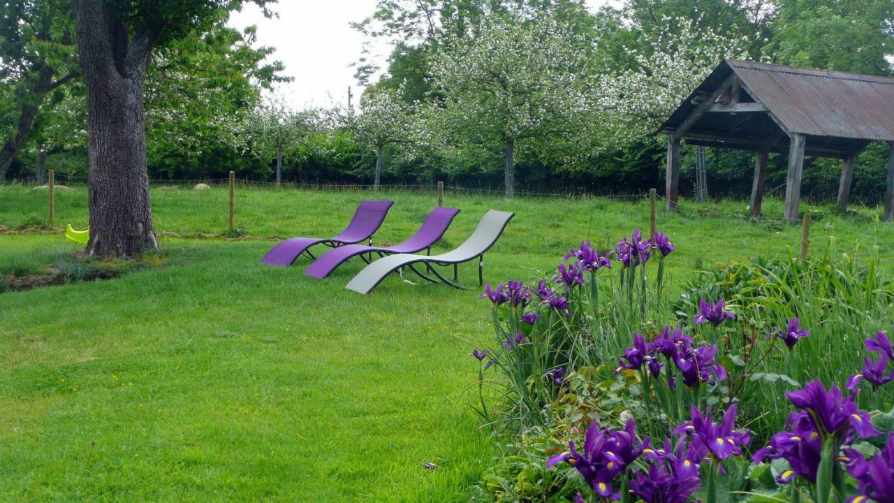 Gite De La Cour Vautier Mandeville-en-Bessin 外观 照片