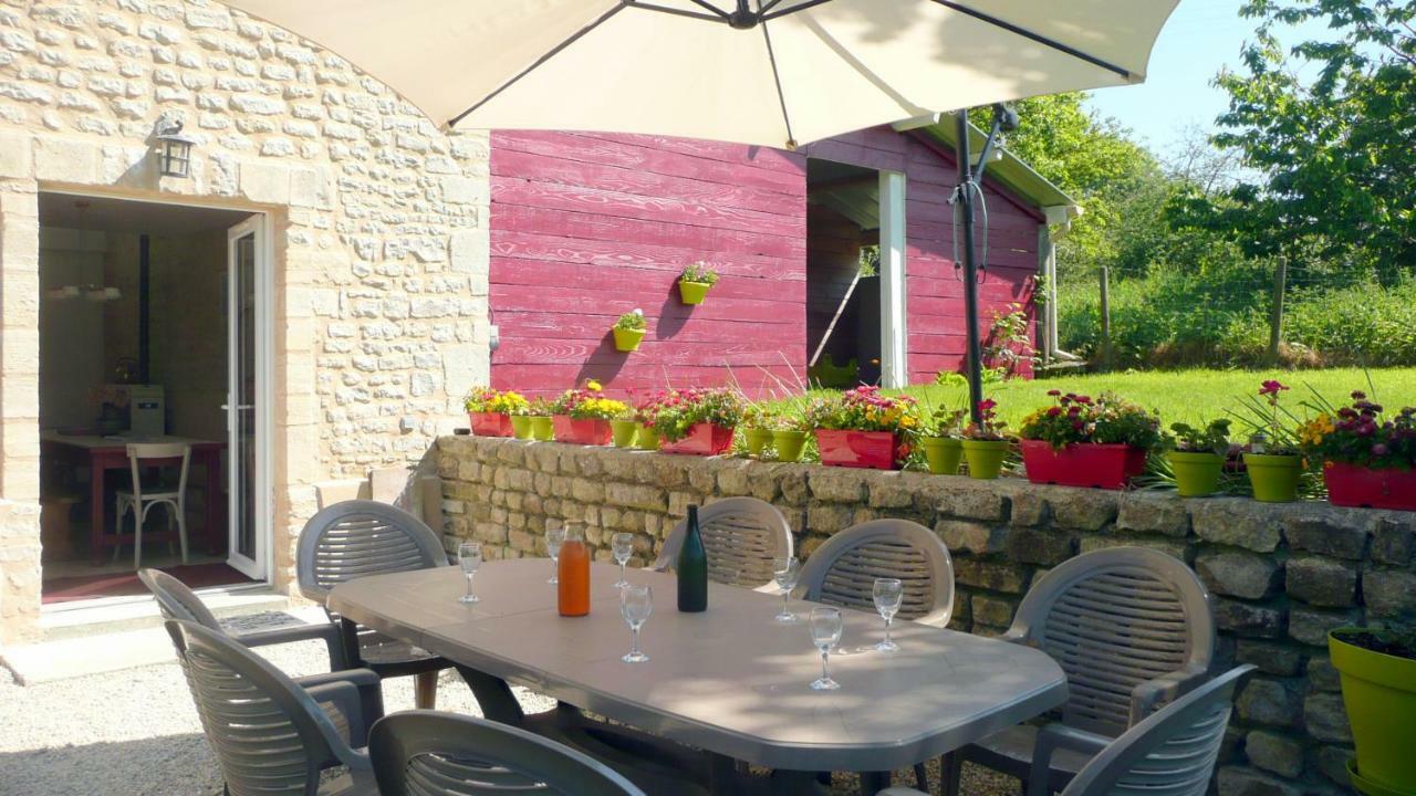 Gite De La Cour Vautier Mandeville-en-Bessin 外观 照片